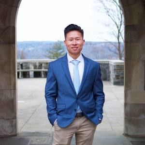 Meet your Posher, Raymond